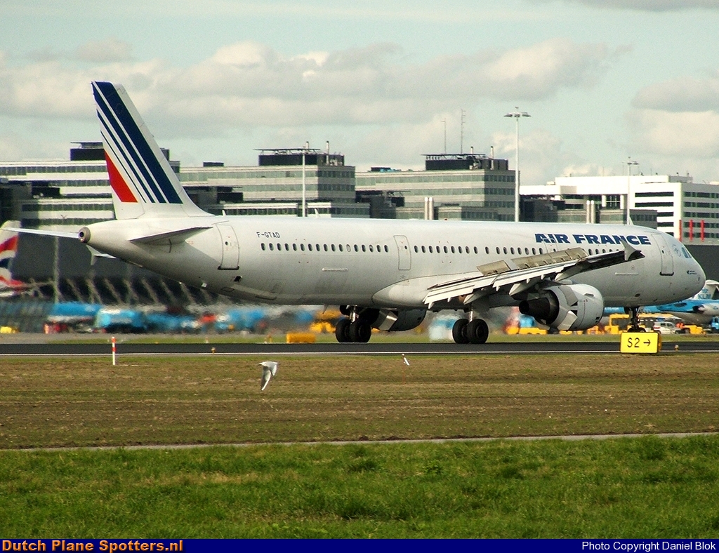 F-GTAD Airbus A321 Air France by Daniel Blok