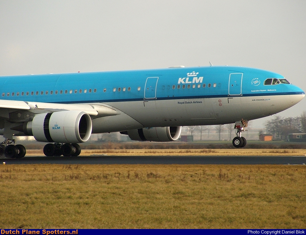 PH-AOF Airbus A330-200 KLM Royal Dutch Airlines by Daniel Blok