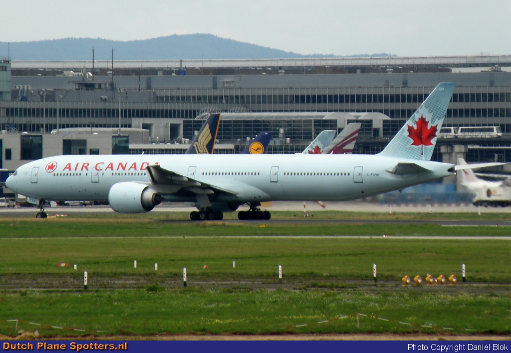C-FIVM Boeing 777-300 Air Canada by Daniel Blok