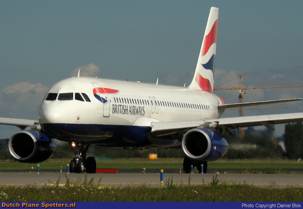 G-EUYB Airbus A320 British Airways by Daniel Blok