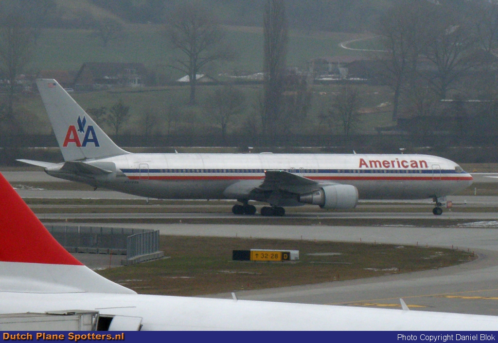 N394AN Boeing 767-300 American Airlines by Daniel Blok