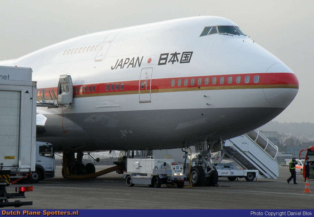 20-1101 Boeing 747-400 Japan - Government by Daniel Blok