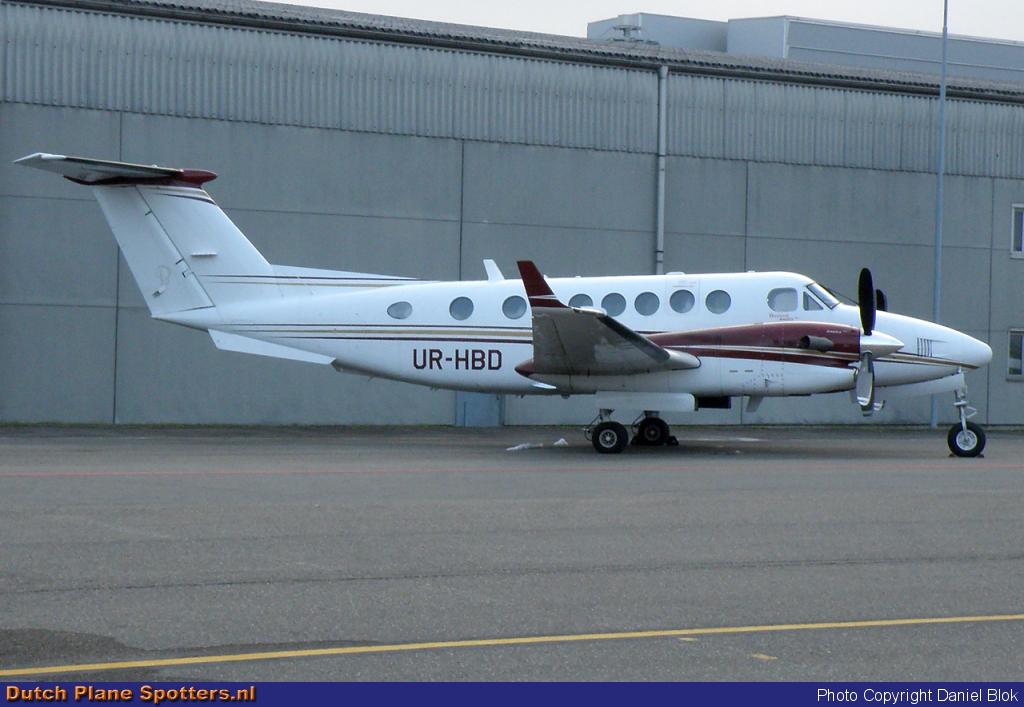 UR-HBD Beechcraft B300 King Air 350 Private by Daniel Blok
