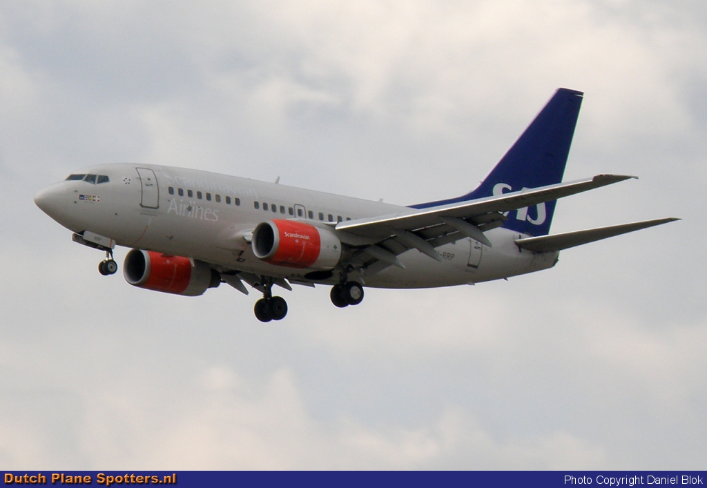 LN-RRP Boeing 737-600 SAS Scandinavian Airlines by Daniel Blok