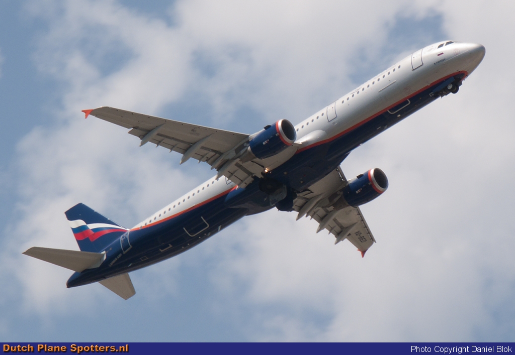 VQ-BED Airbus A321 Aeroflot - Russian Airlines by Daniel Blok