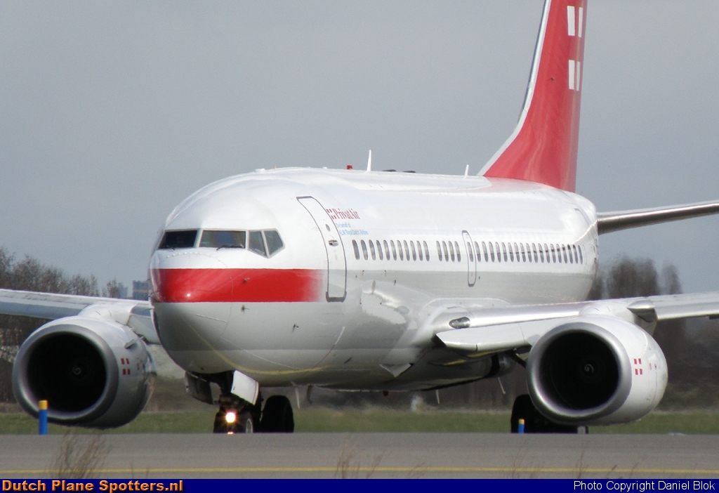HB-JJA Boeing 737-700 PrivatAir by Daniel Blok