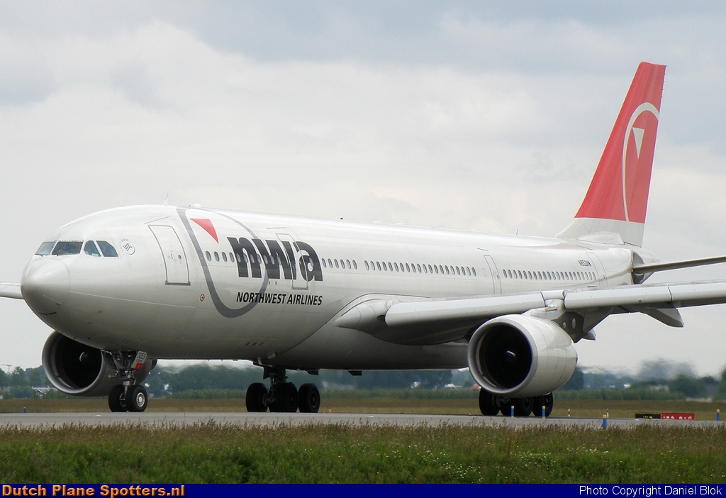 N853NW Airbus A330-200 Northwest Airlines by Daniel Blok