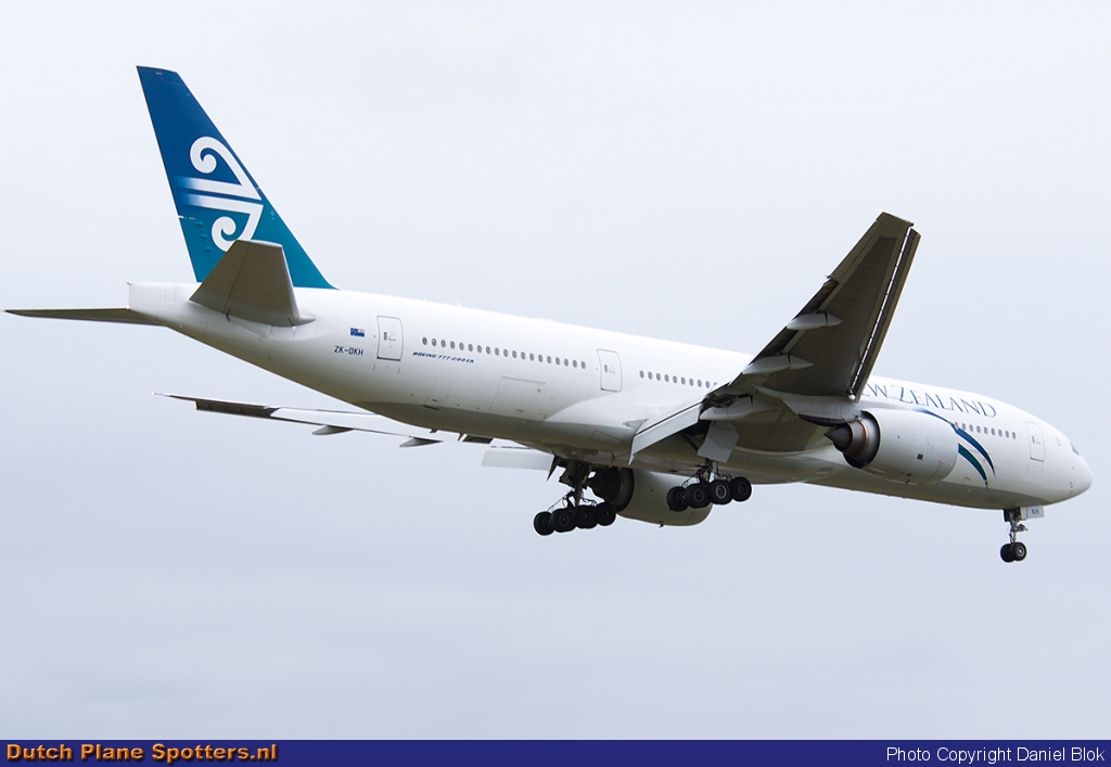 ZK-OKH Boeing 777-200 Air New Zealand by Daniel Blok