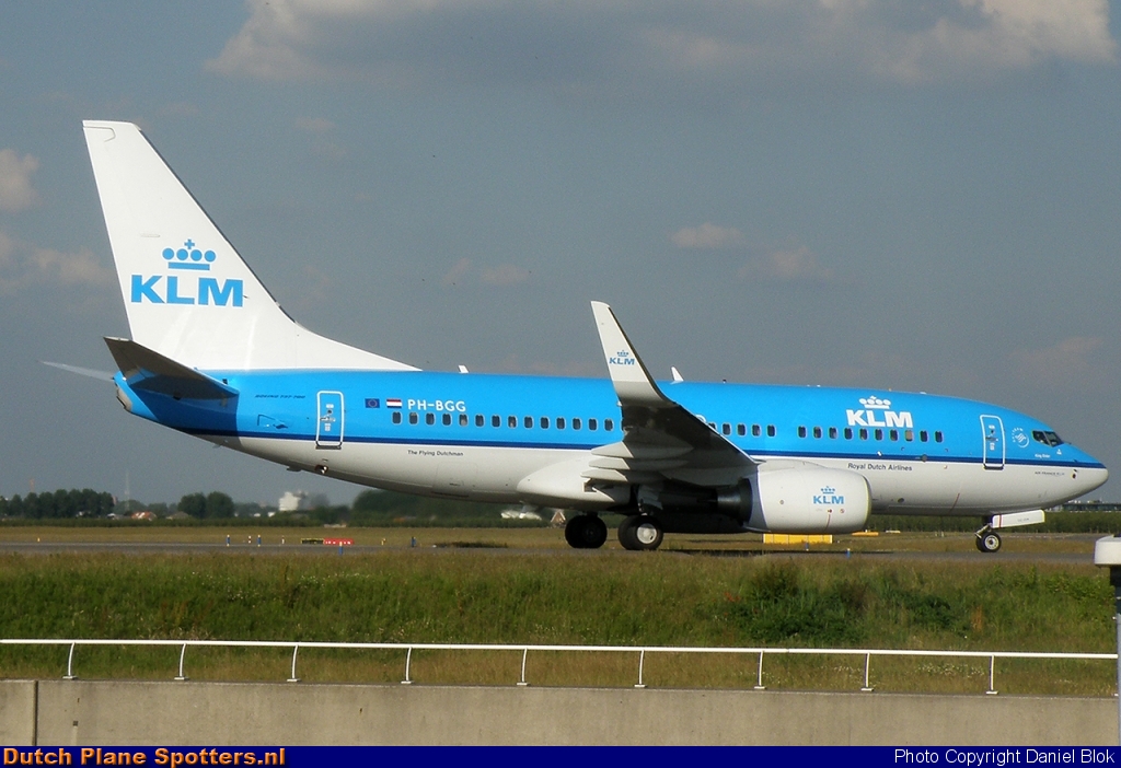PH-BGG Boeing 737-700 KLM Royal Dutch Airlines by Daniel Blok