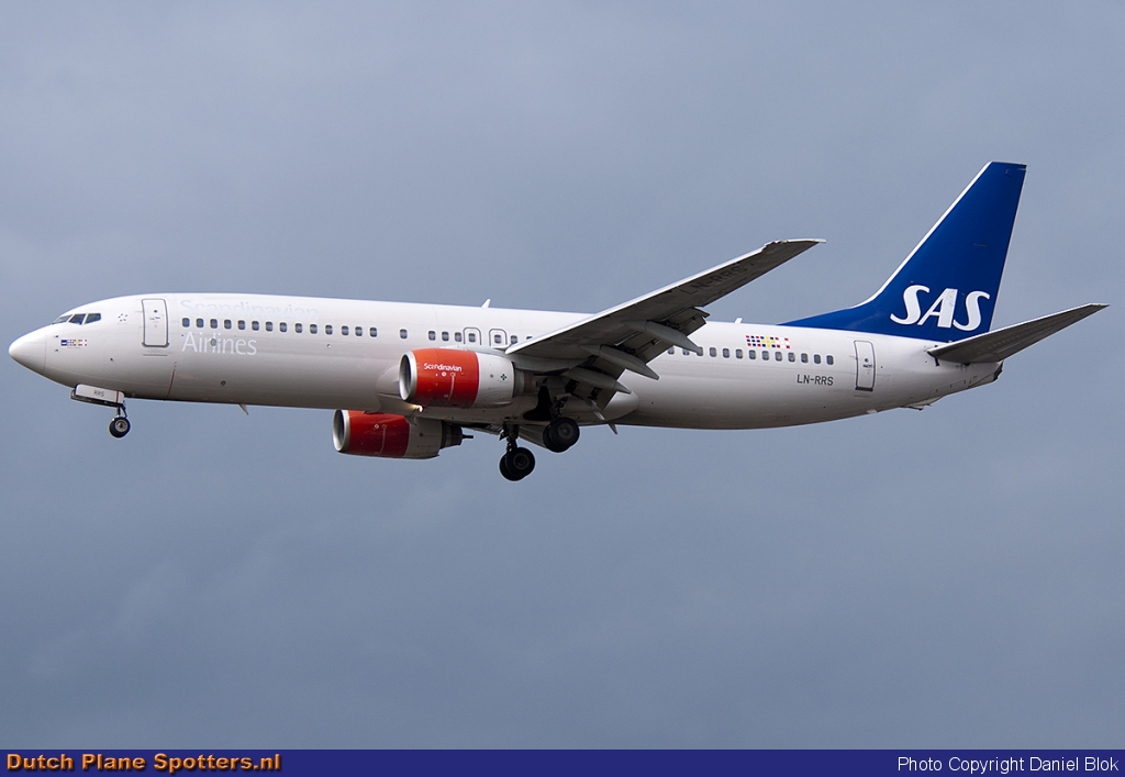 LN-RRS Boeing 737-800 SAS Scandinavian Airlines by Daniel Blok