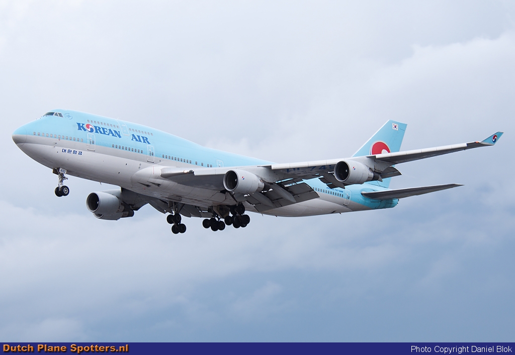 HL7492 Boeing 747-400 Korean Air by Daniel Blok