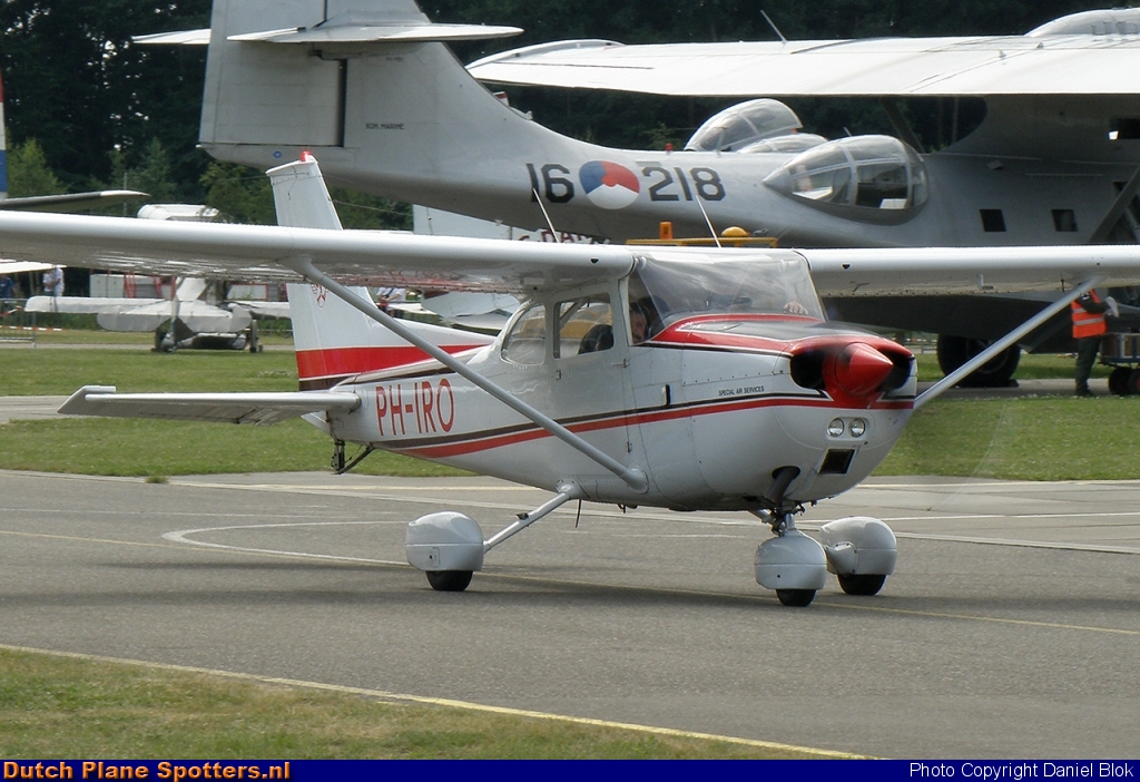 PH-IRO Cessna 172 Skyhawk Special Air Services by Daniel Blok