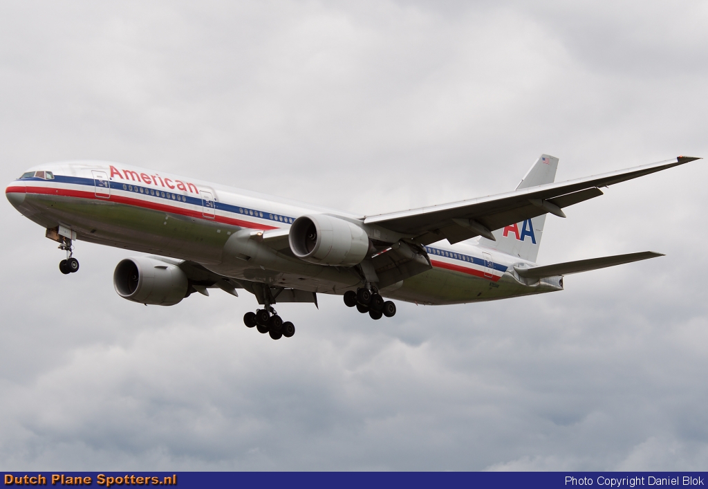N755AN Boeing 777-200 American Airlines by Daniel Blok