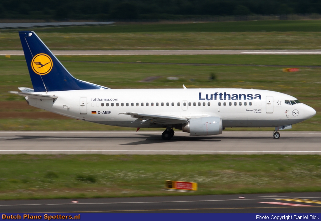 D-ABIF Boeing 737-500 Lufthansa by Daniel Blok