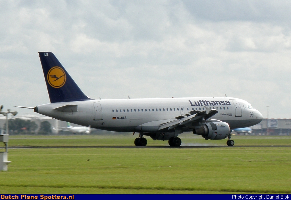 D-AILS Airbus A319 Lufthansa by Daniel Blok