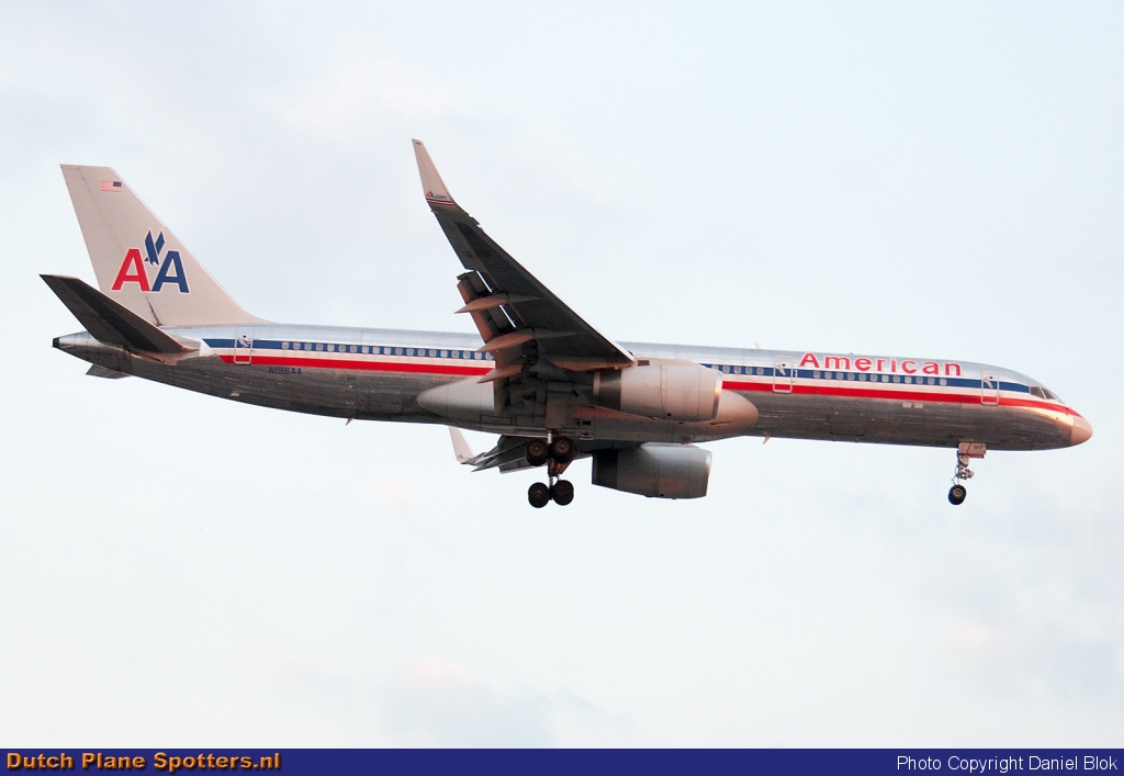 N196AA Boeing 757-200 American Airlines by Daniel Blok