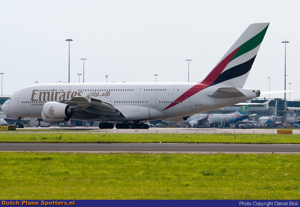 A6-EDJ Airbus A380-800 Emirates by Daniel Blok