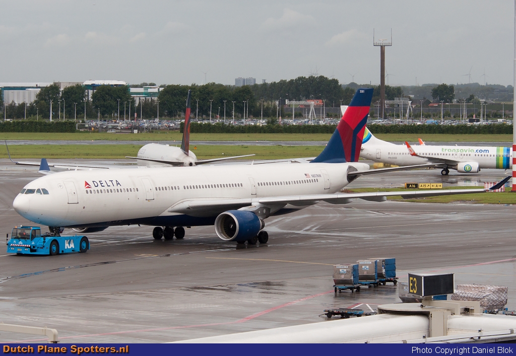 N801NW Airbus A330-300 Delta Airlines by Daniel Blok