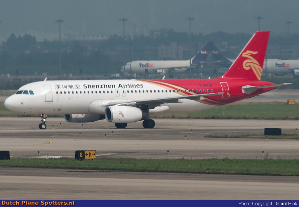 B-6721 Airbus A320 Shenzhen Airlines by Daniel Blok