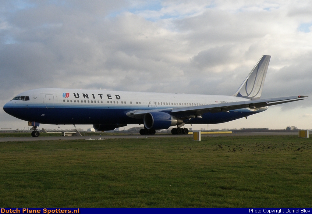 N643UA Boeing 767-300 United Airlines by Daniel Blok