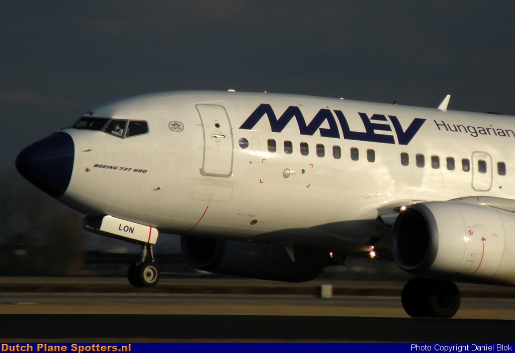 HA-LON Boeing 737-600 Malev Hungarian Airlines by Daniel Blok