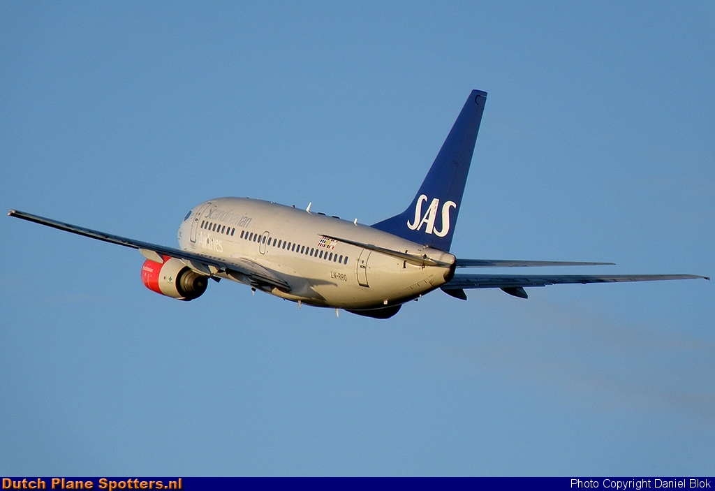 LN-RRO Boeing 737-600 SAS Scandinavian Airlines by Daniel Blok