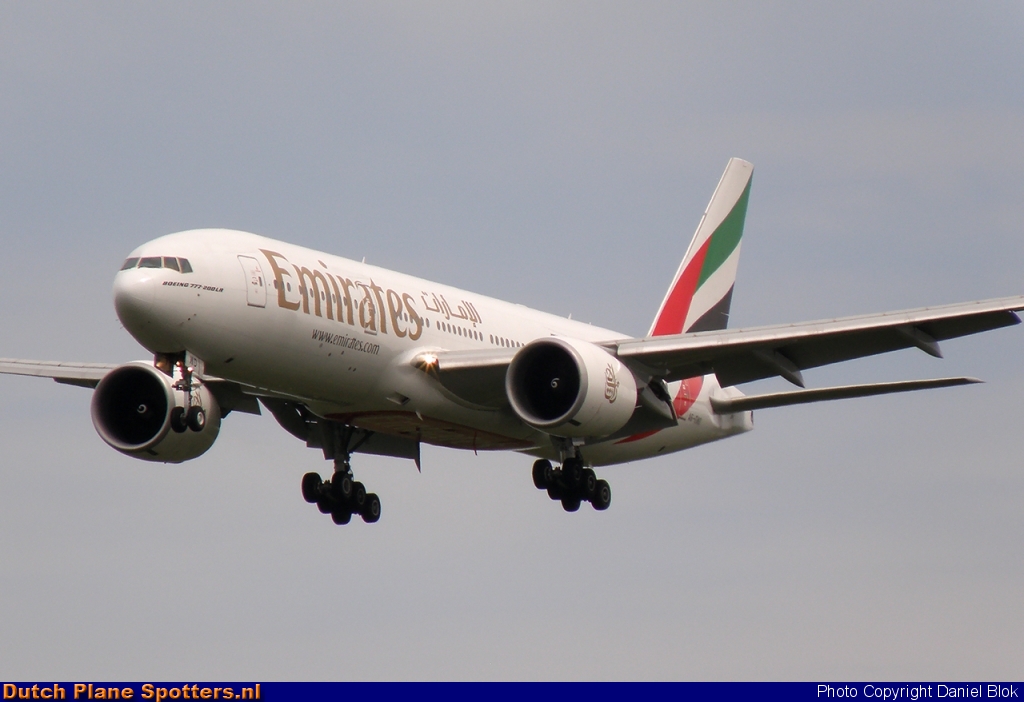 A6-EWD Boeing 777-200 Emirates by Daniel Blok