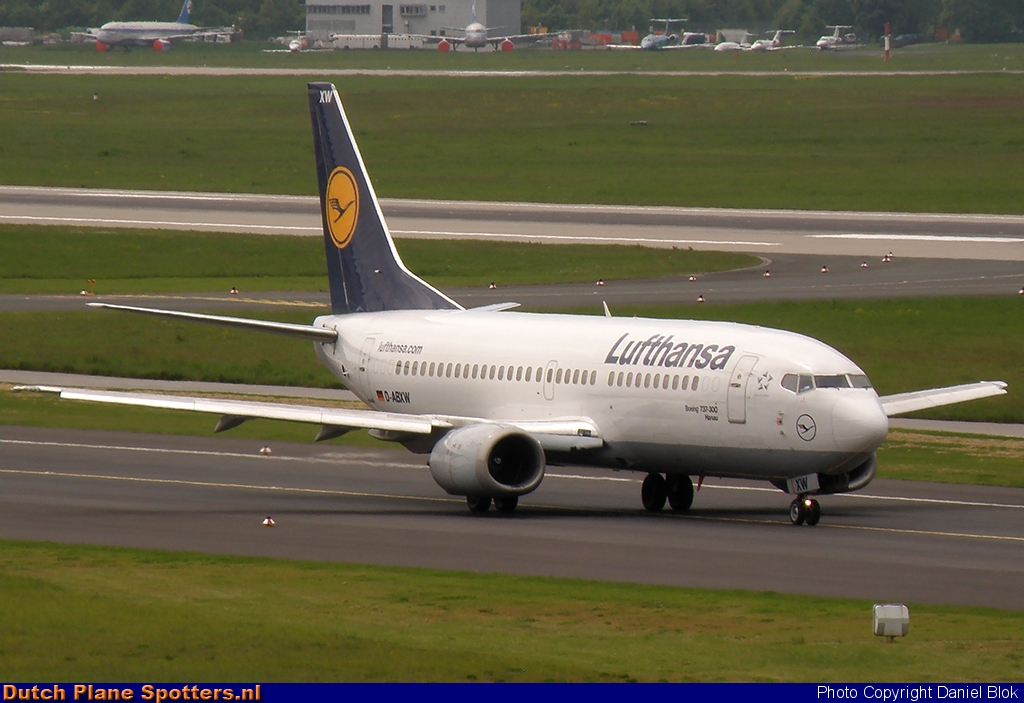 D-ABXW Boeing 737-300 Lufthansa by Daniel Blok
