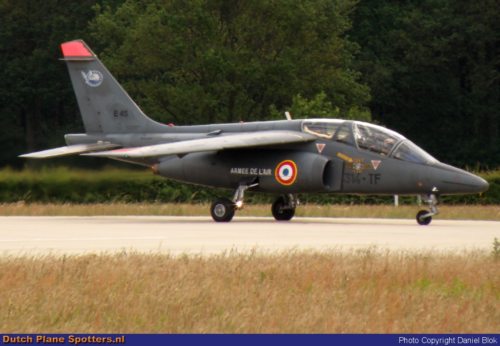 E45 / 314-TF Dassault-Dornier Alpha Jet MIL - French Air Force by Daniel Blok