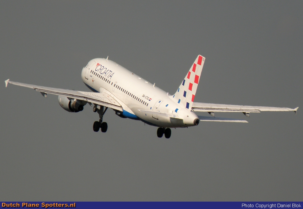 9A-CTG Airbus A319 Croatia Airlines by Daniel Blok