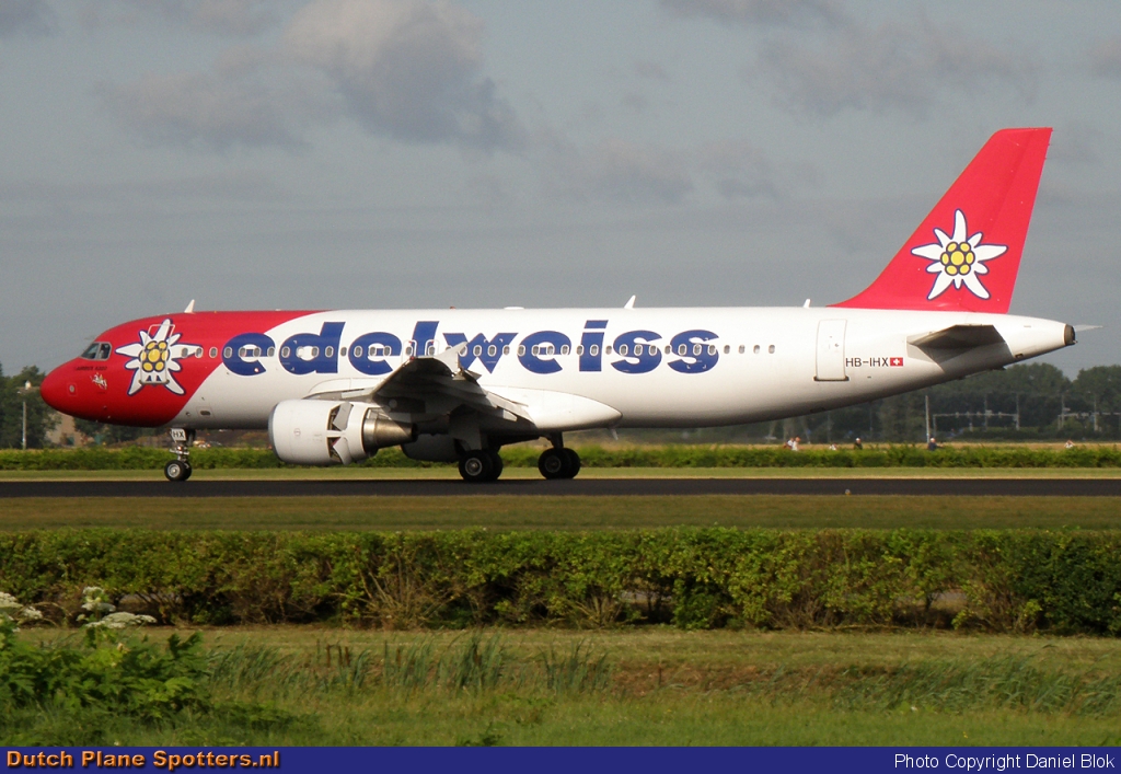 HB-IHX Airbus A320 Edelweiss Air by Daniel Blok