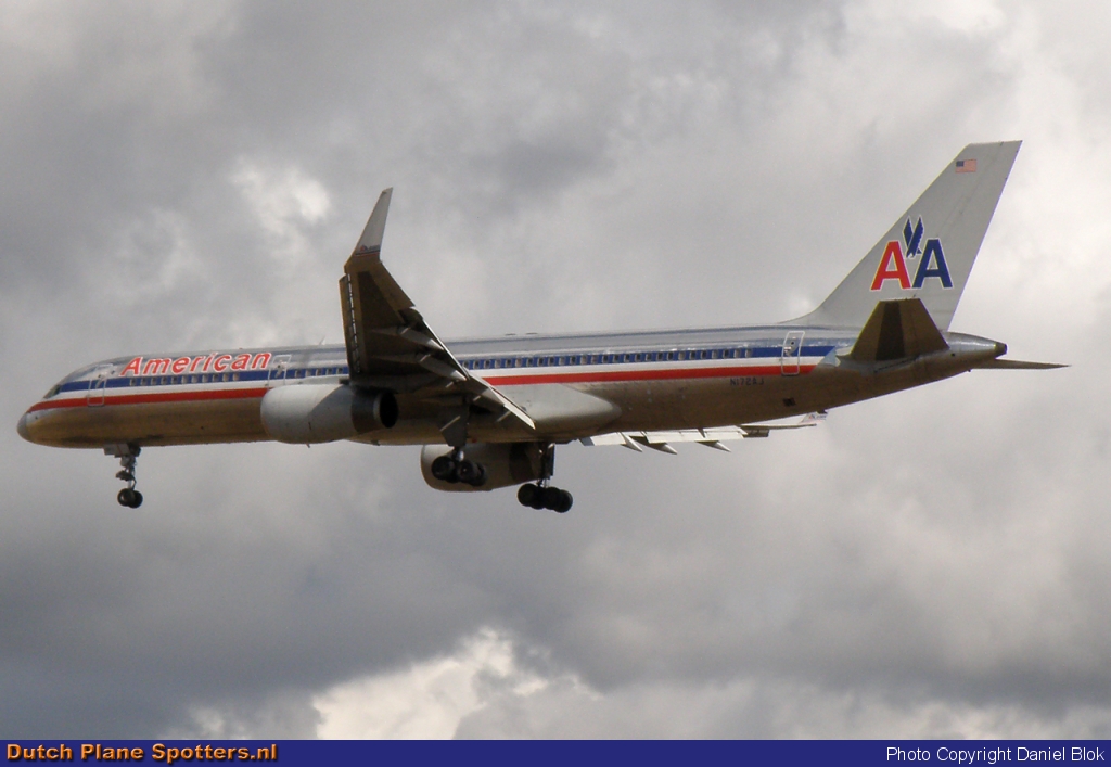 N172AJ Boeing 757-200 American Airlines by Daniel Blok