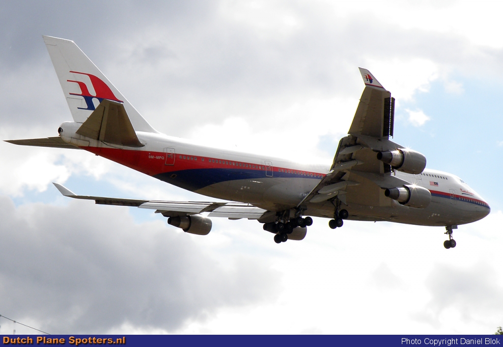 9M-MPQ Boeing 747-400 Malaysia Airlines by Daniel Blok