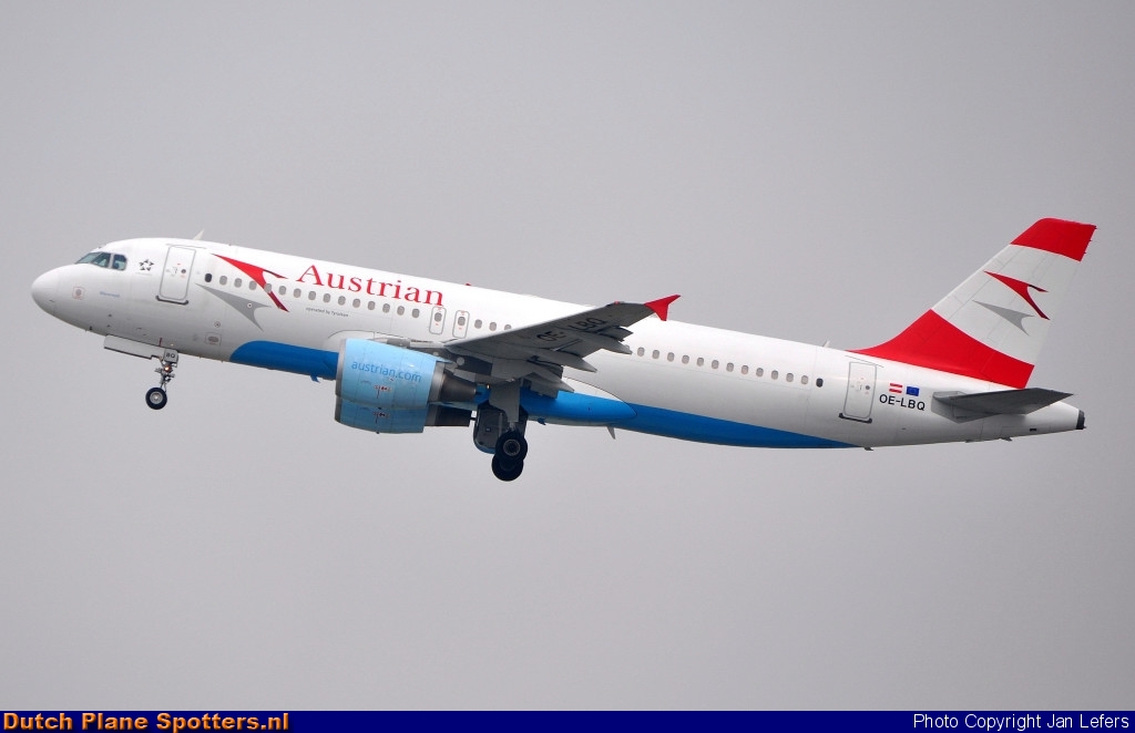 OE-LBQ Airbus A320 Austrian Airlines by Jan Lefers