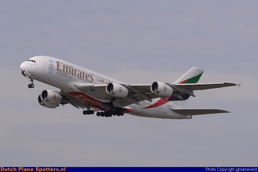 A6-EDQ Airbus A380-800 Emirates by jgroeneveld