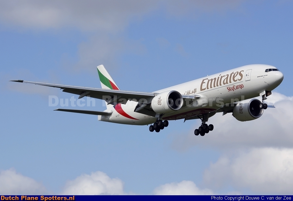 A6-EFF Boeing 777-F Emirates Sky Cargo by Douwe C. van der Zee