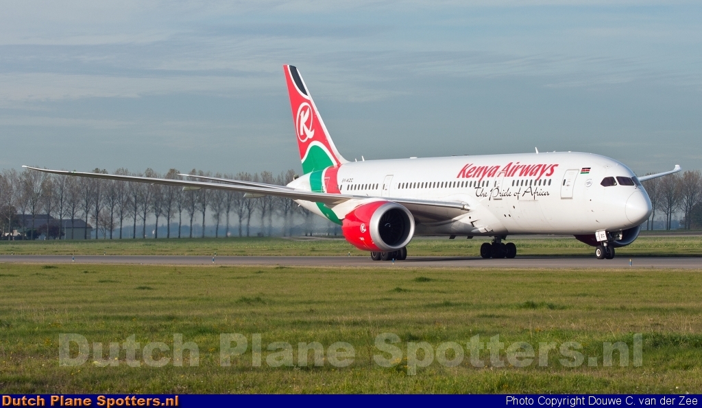 5Y-KZC Boeing 787-8 Dreamliner Kenya Airways by Douwe C. van der Zee