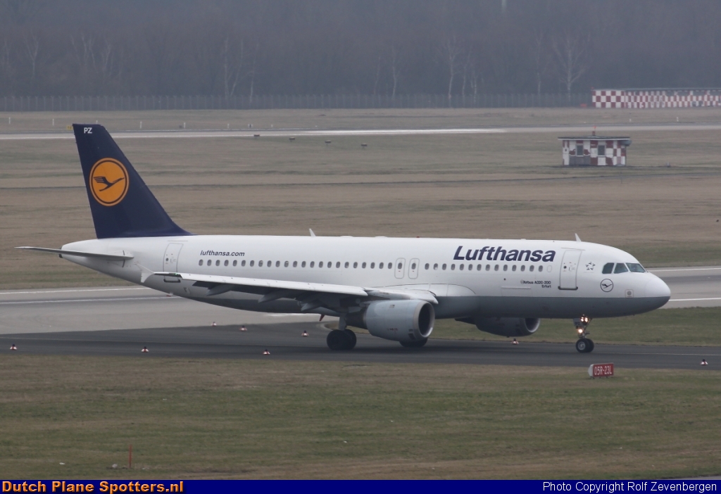 D-AIPZ Airbus A320 Lufthansa by Rolf Zevenbergen