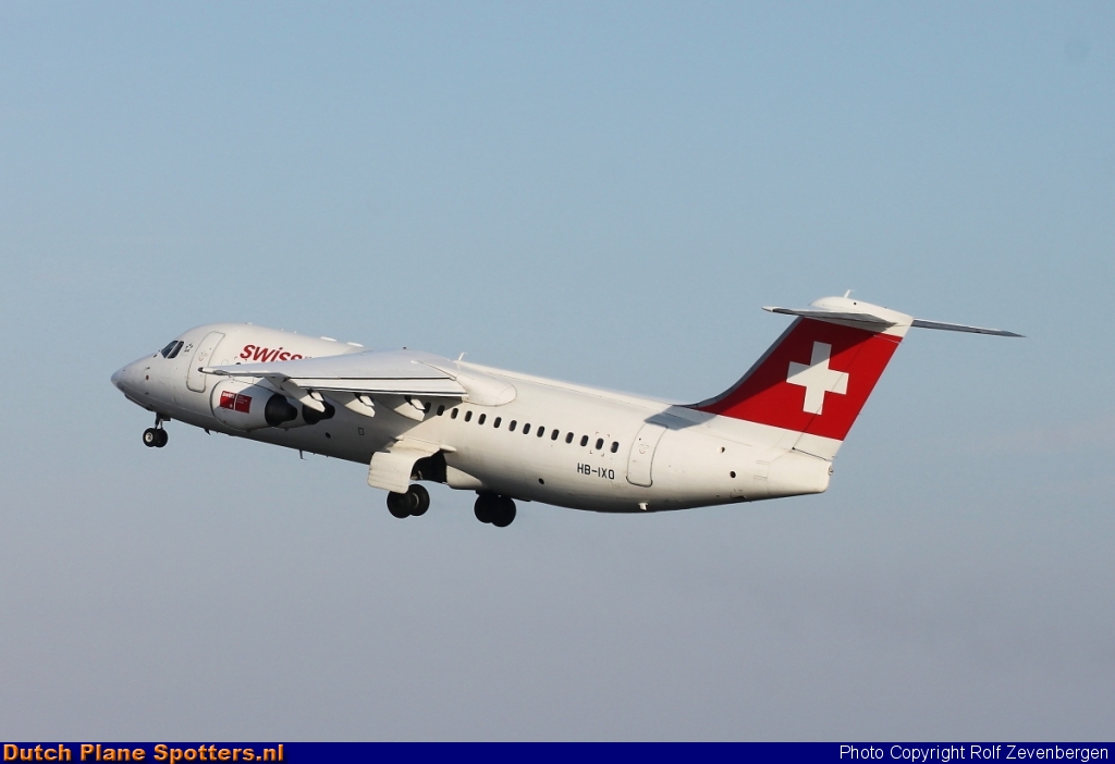 HB-IXO BAe 146 Swiss International Air Lines by Rolf Zevenbergen