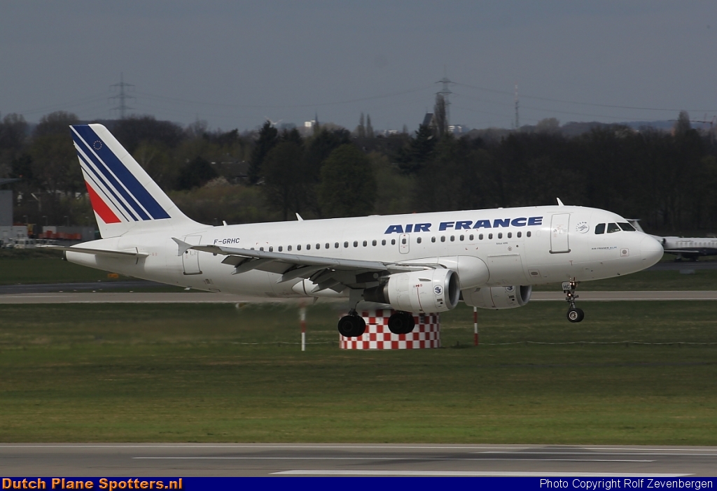 F-GRHC Airbus A319 Air France by Rolf Zevenbergen