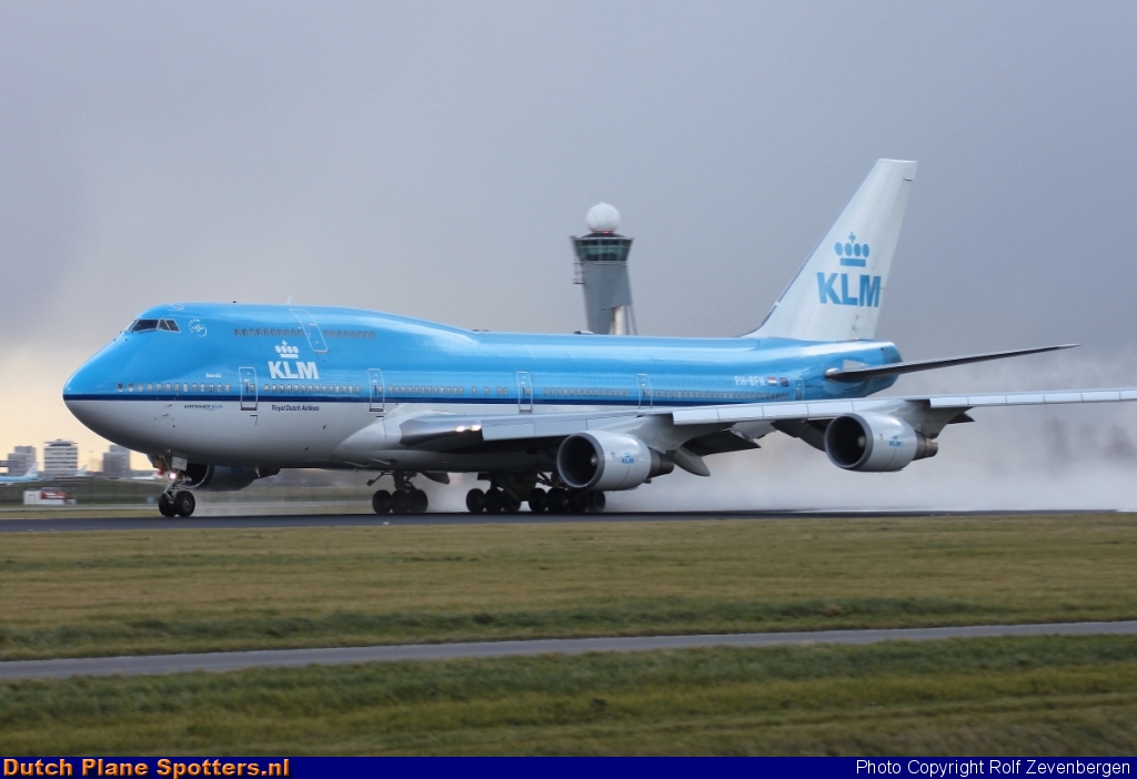 PH-BFN Boeing 747-400 KLM Royal Dutch Airlines by Rolf Zevenbergen