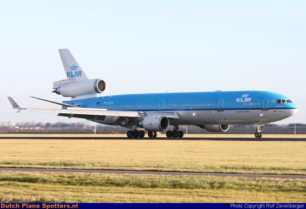 PH-KCB McDonnell Douglas MD-11 KLM Royal Dutch Airlines by Rolf Zevenbergen
