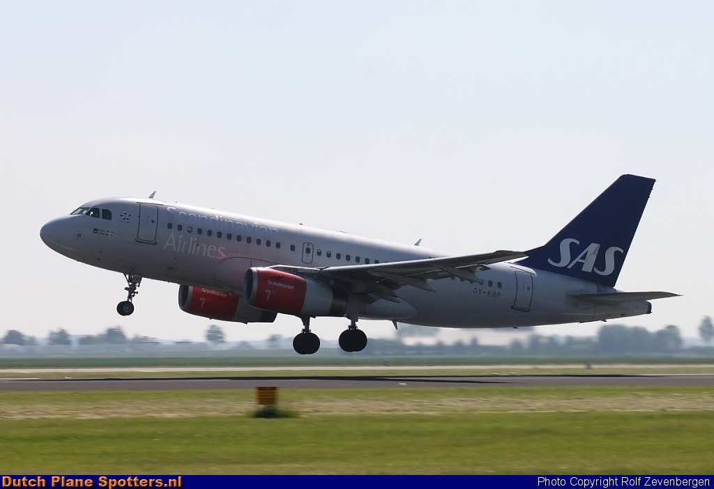 OY-KBP Airbus A319 SAS Scandinavian Airlines by Rolf Zevenbergen