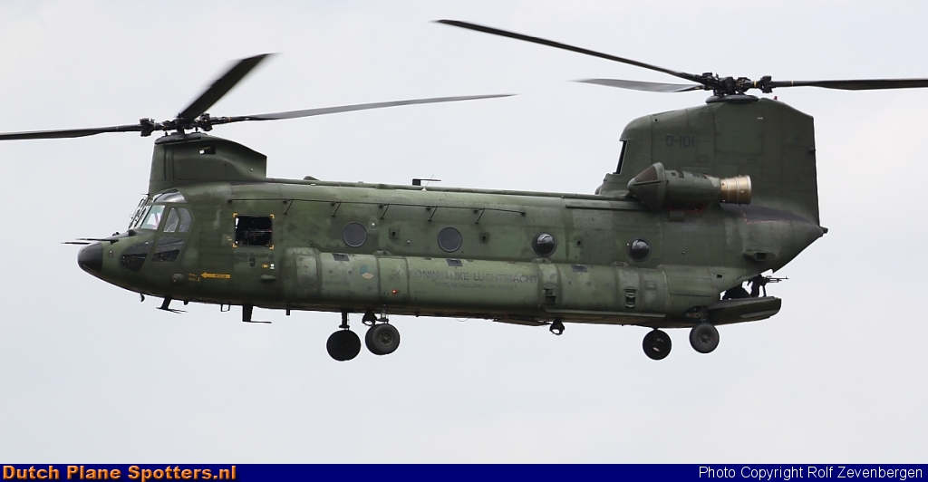 D-101 Boeing CH-47 Chinook MIL - Dutch Royal Air Force by Rolf Zevenbergen