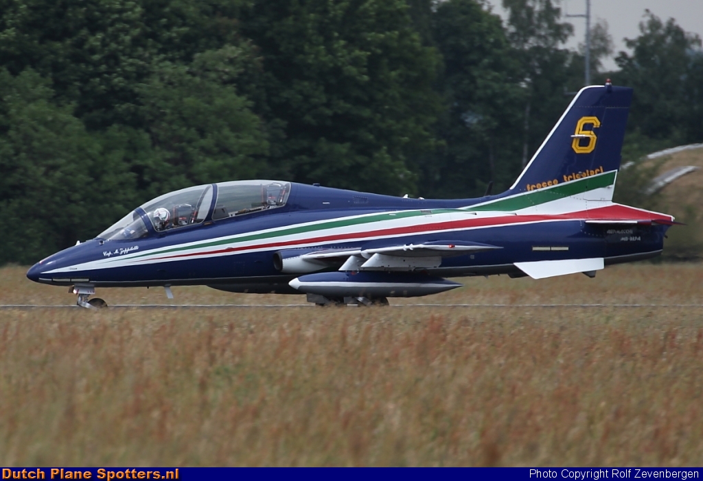 MM54510/6 Aermacchi MB-339 MIL - Italian Air Force (Frecce Tricolori) by Rolf Zevenbergen