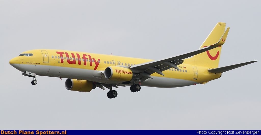 D-ATUI Boeing 737-800 TUIFly by Rolf Zevenbergen