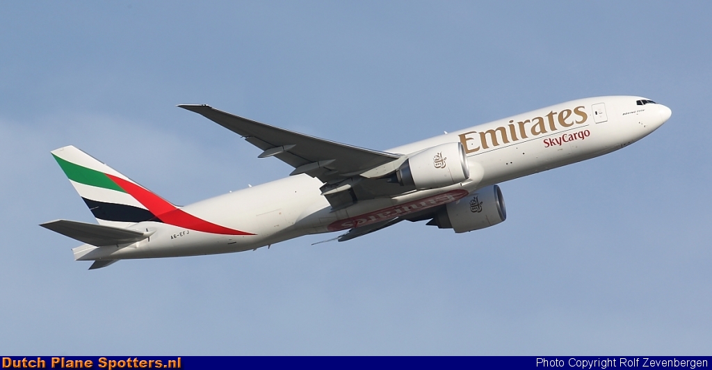 A6-EFJ Boeing 777-F Emirates Sky Cargo by Rolf Zevenbergen