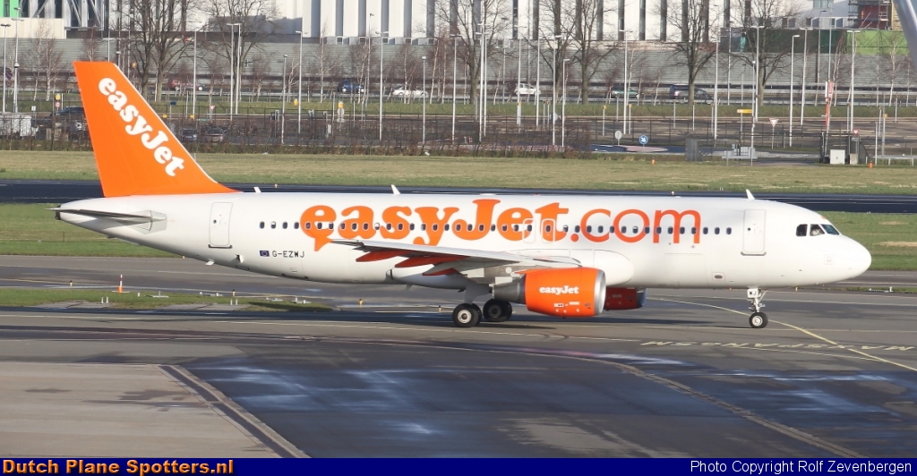G-EZWJ Airbus A320 easyJet by Rolf Zevenbergen