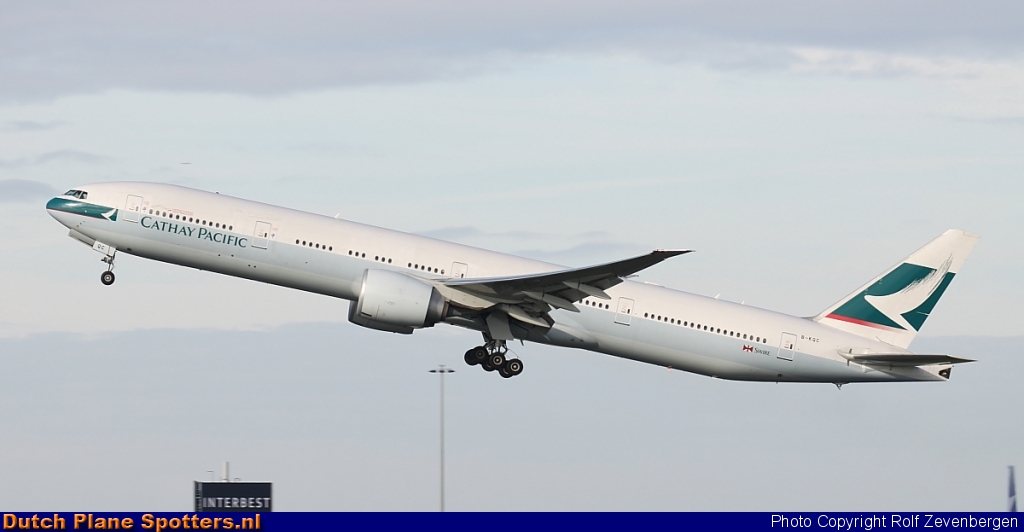 B-KQC Boeing 777-300 Cathay Pacific by Rolf Zevenbergen