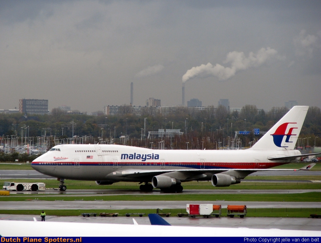 9M-MPO Boeing 747-400 Malaysia Airlines by Jelle van den Belt
